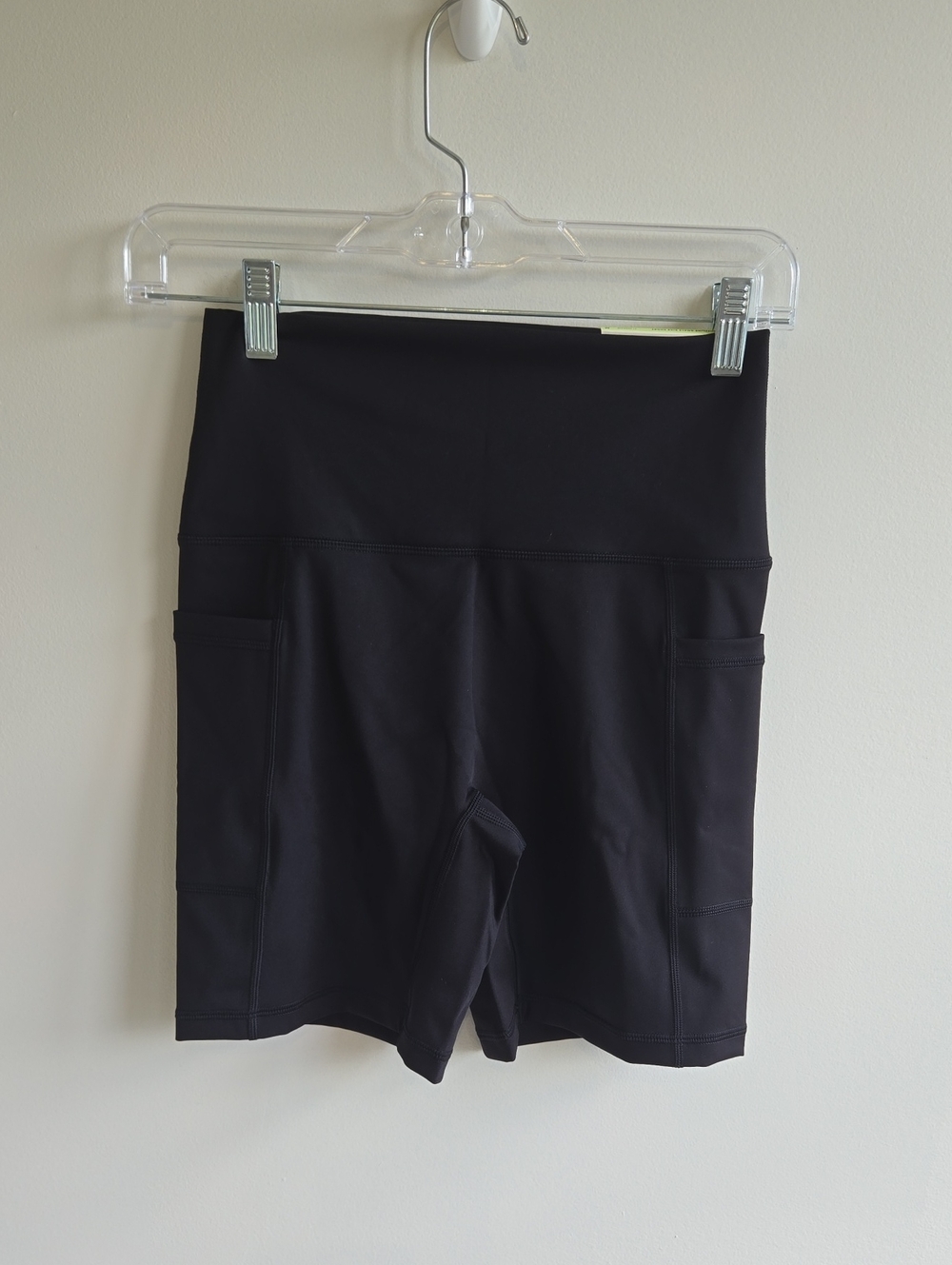 Offline Aerie Goals 7” Inch Hi-Rise Black Bike Shorts Pockets Medium NEW